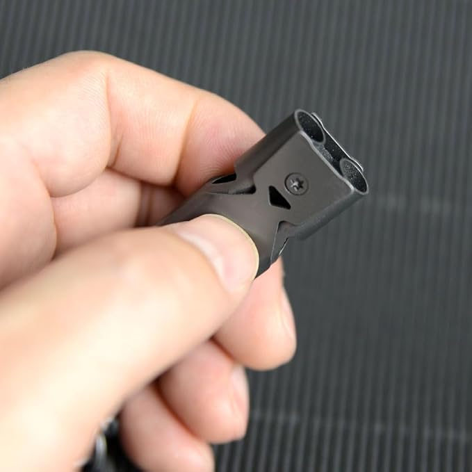 Whistle Emergency Whistles Keychain Rape Whistle Stainless Steel High Decibel - Image 6