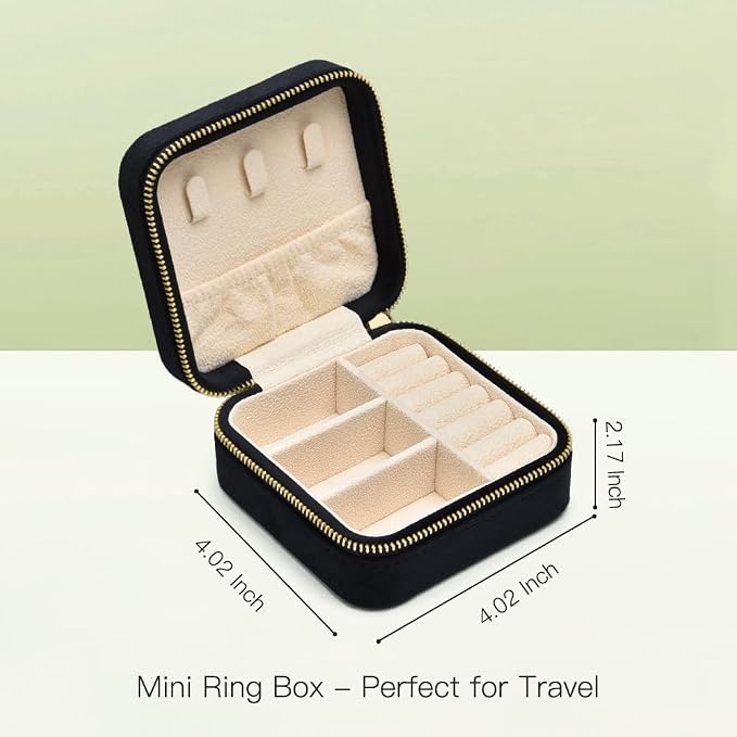 Travel Jewelry Case, Small Plush Velvet Jewelry Box - Image 3