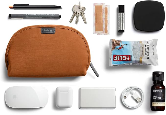 Bellroy Classic Pouch, Everyday kit, Leather and Woven Fabric - Image 6