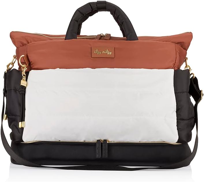 Itzy Ritzy Dream Weekender Travel Bag – Lightweight Overnight Bag by ItzyRitzy