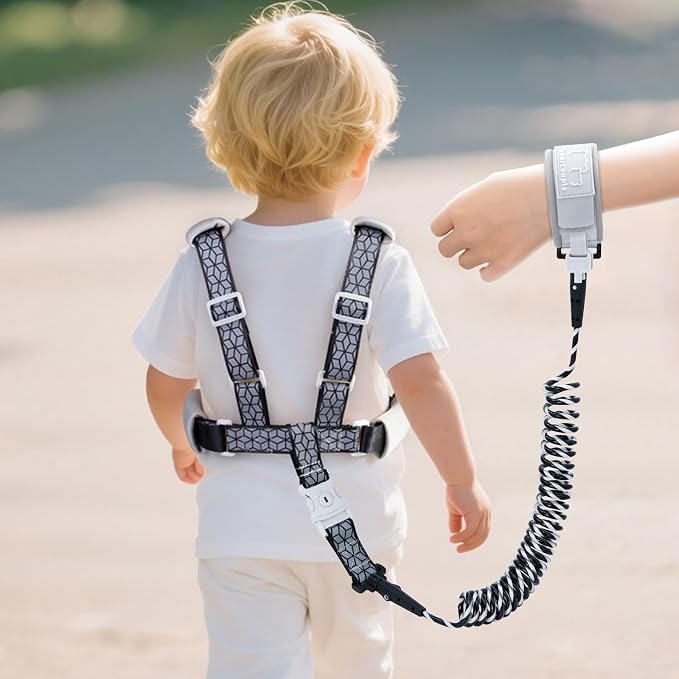 Toddler Leashes + Anti Lost Wrist Link - Image 2