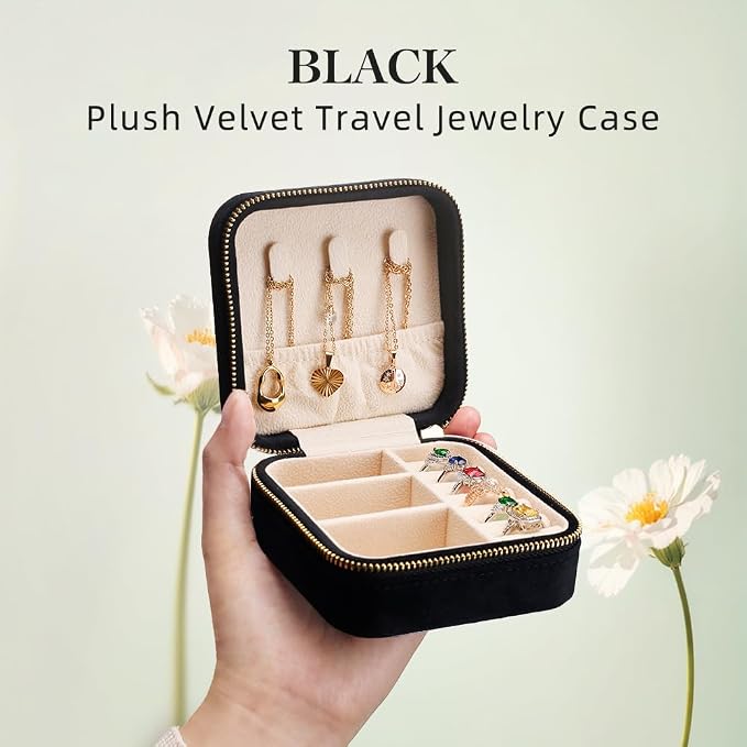Travel Jewelry Case, Small Plush Velvet Jewelry Box - Image 2