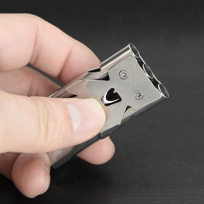 Whistle Emergency Whistles Keychain Rape Whistle Stainless Steel High Decibel - Image 5