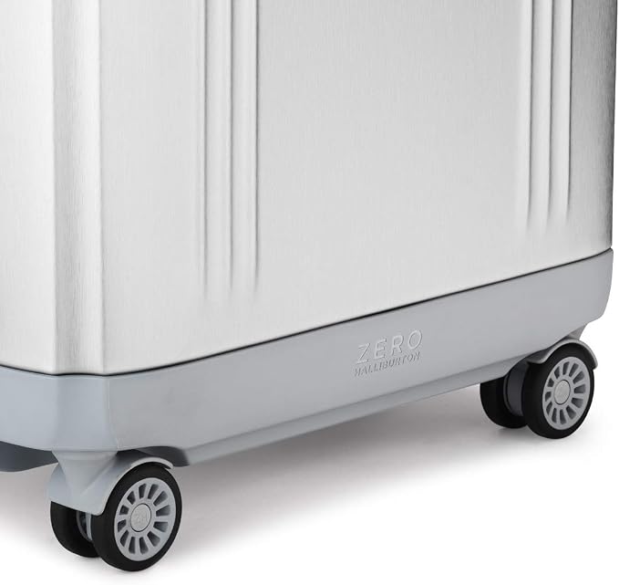 ZERO Halliburton Pursuit Aluminum Hardside Travel Case - Image 6