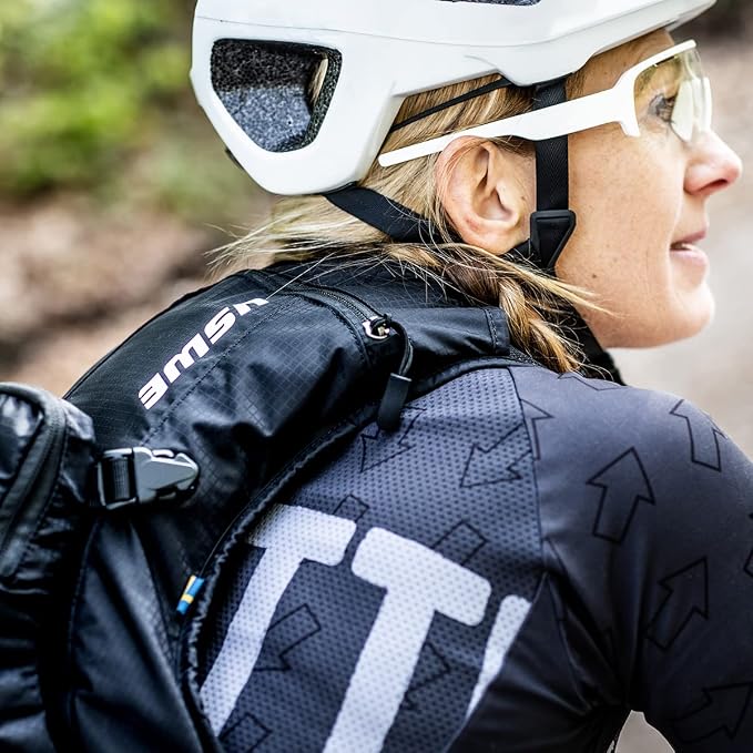 USWE Outlander Hydration Pack - Image 9