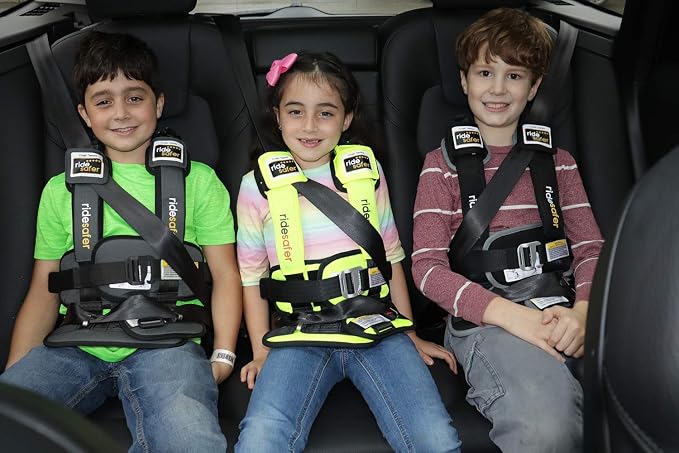 Small Blue, Lightweight, Portable Car Seat - Image 7