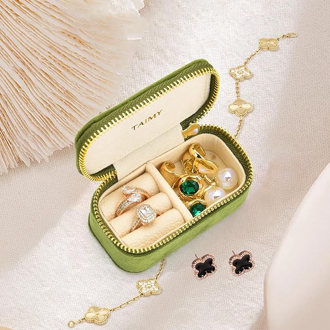 Small Travel Jewelry Case, Mini Tiny Plush Velvet Jewelry Box - Image 5