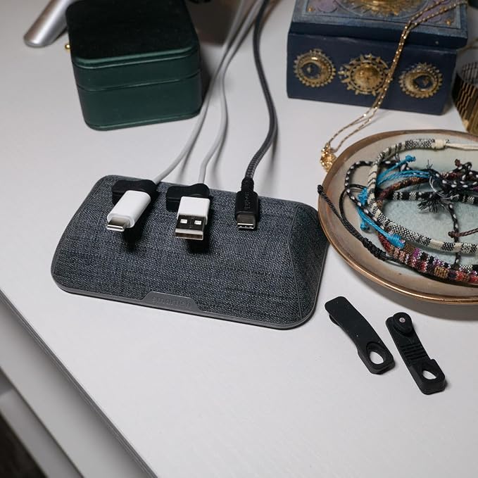 Smartish® Magnetic Cord Holder - Image 8