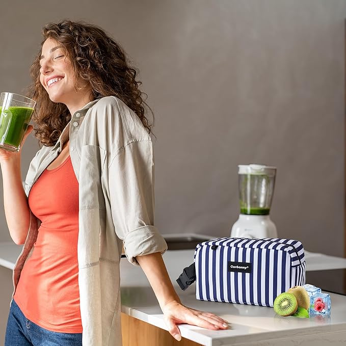 Freezable Lunch Bag, Freezable Snack Bag, Mini Cooler Bag - Image 5