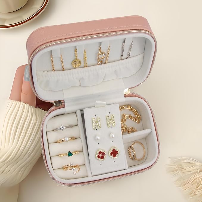 Small Jewelry Travel Case For Womens Small Rectangle PU Leather Jewelry Box - Image 7