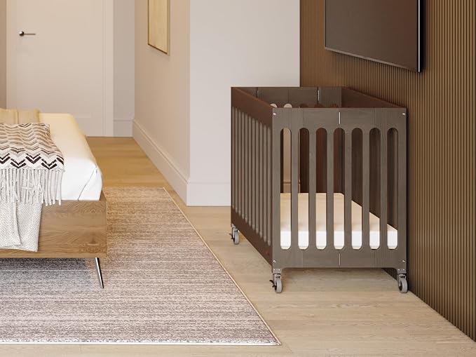 Foundations Boutique Folding Mini Baby Crib - Image 9