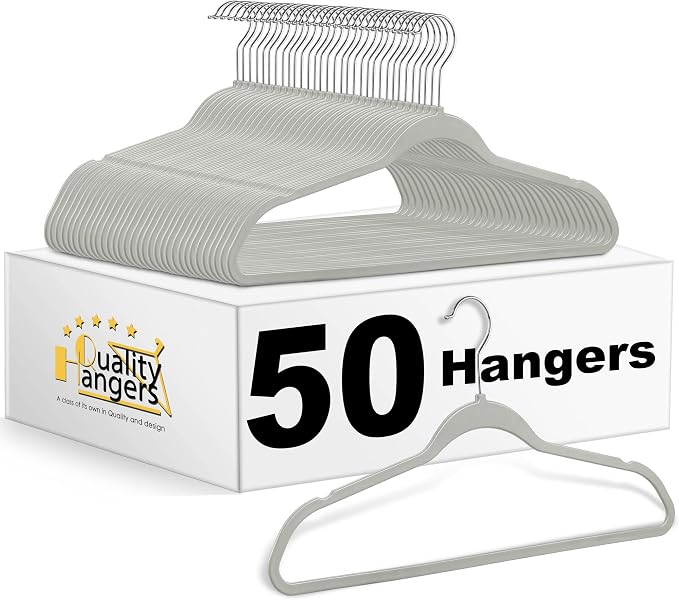 Quality Hangers Clothes Set 50 Pack by QualityHangers