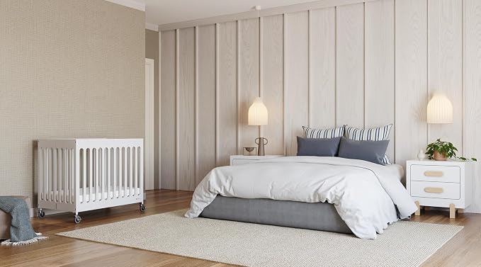 Foundations Boutique Folding Mini Baby Crib - Image 7