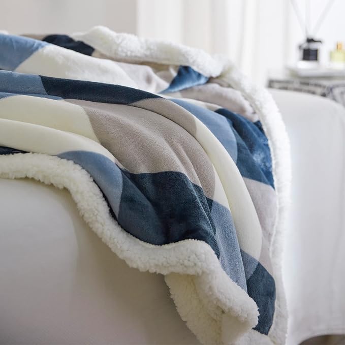 PU MEI Sherpa Fleece Throw Blanket 80" x 90" Full/Queen Reversible Plush Fluffy - Image 3