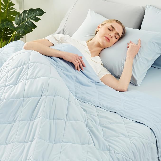 Cozy Bliss Cooling Blanket for Hot Sleepers, Q-Max 0.4 Cooling Comfort Queen - Image 8