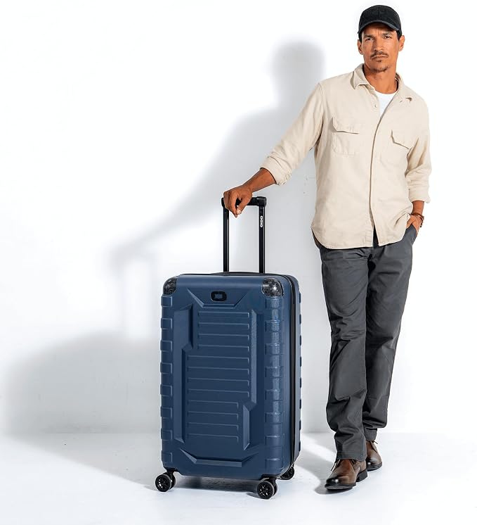 OGIO Renegade Vault Wheeled Travel Bag - Image 3