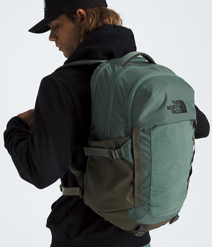 THE NORTH FACE Recon Everyday Laptop Backpack | Daypack - Image 6