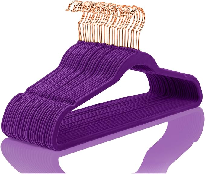MIZGI Premium Velvet Hangers Heavy Duty by MIZGI