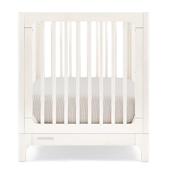 Delta Children babyGap Wren 4-in-1 Convertible Crib Greenguard Gold Certified - Image 12