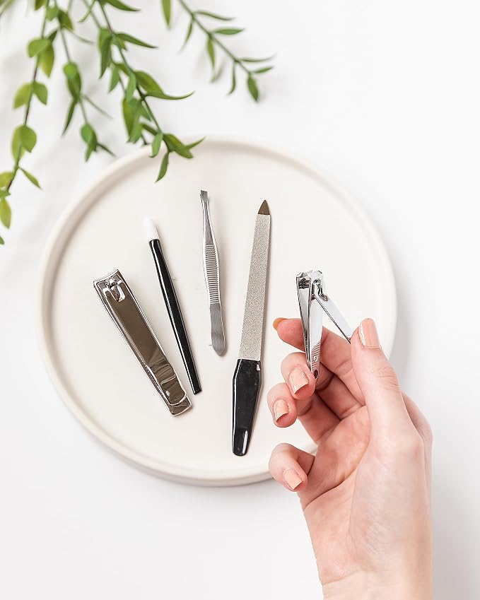 Amazon Basics 5-Piece Basic Grooming Kit - Image 6