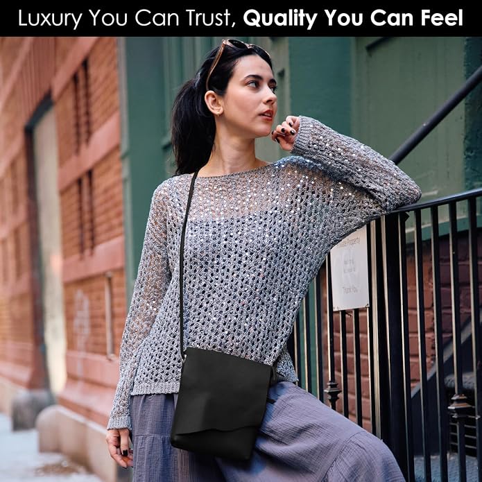 ili New York Leather Mini Sac Crossbody - Image 3