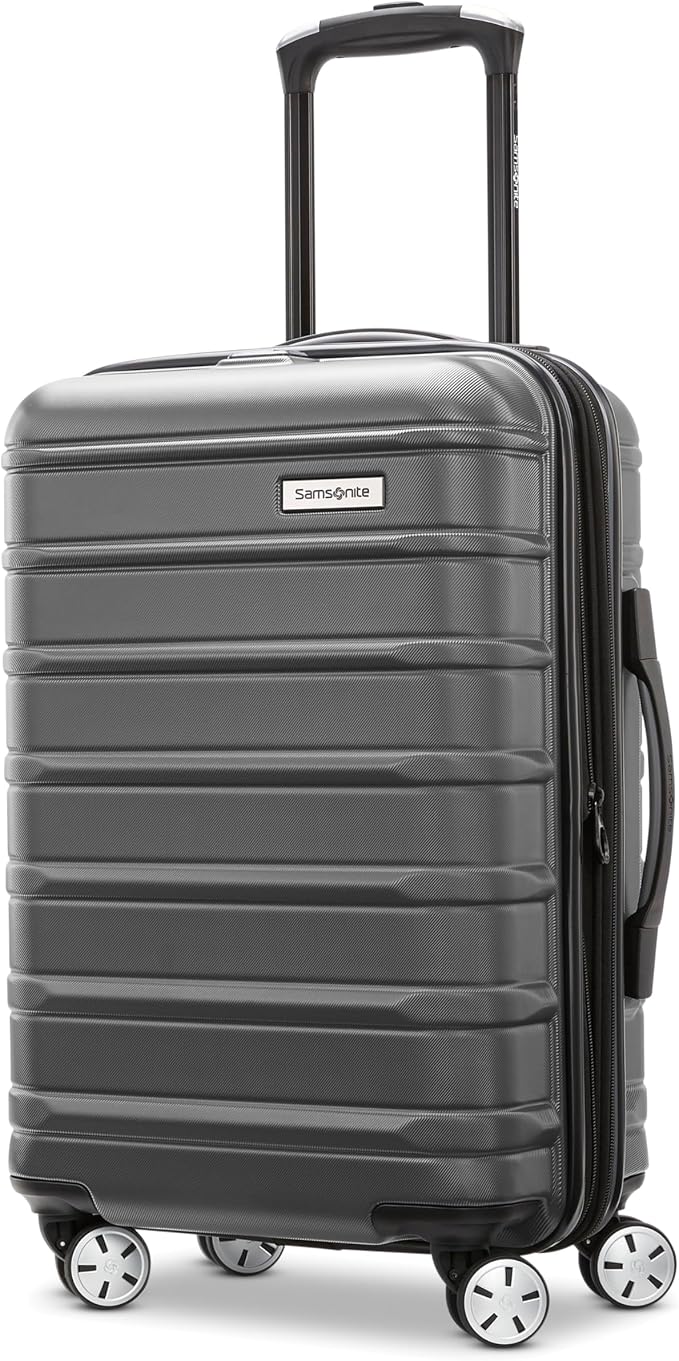 Samsonite Omni 2 Hardside Expandable Luggage by Samsonite