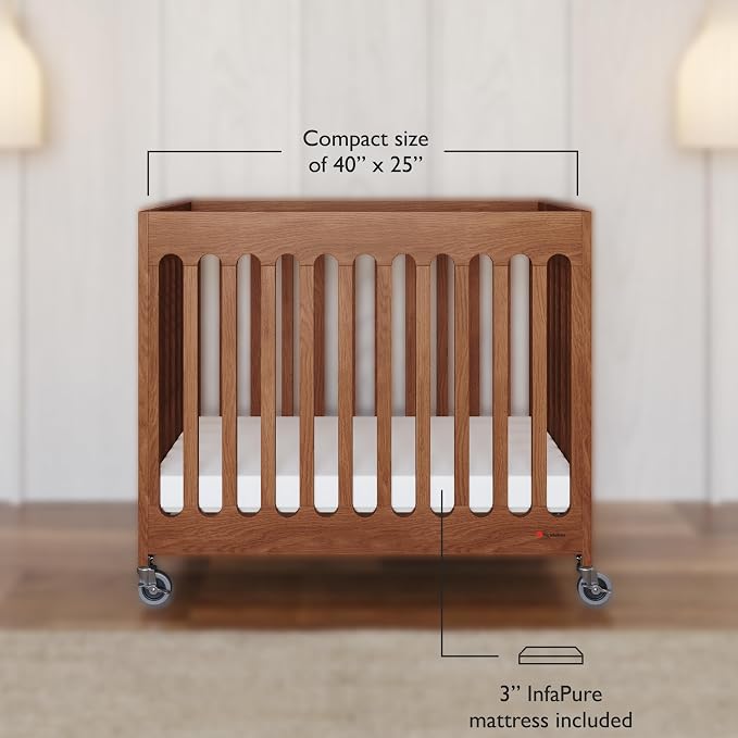 Foundations Boutique Folding Hotel Crib and Sheet Bundle - Image 4