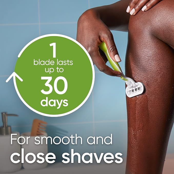 Venus Extra Smooth Women's Razor Handle + 4 Blade Refills - Image 4