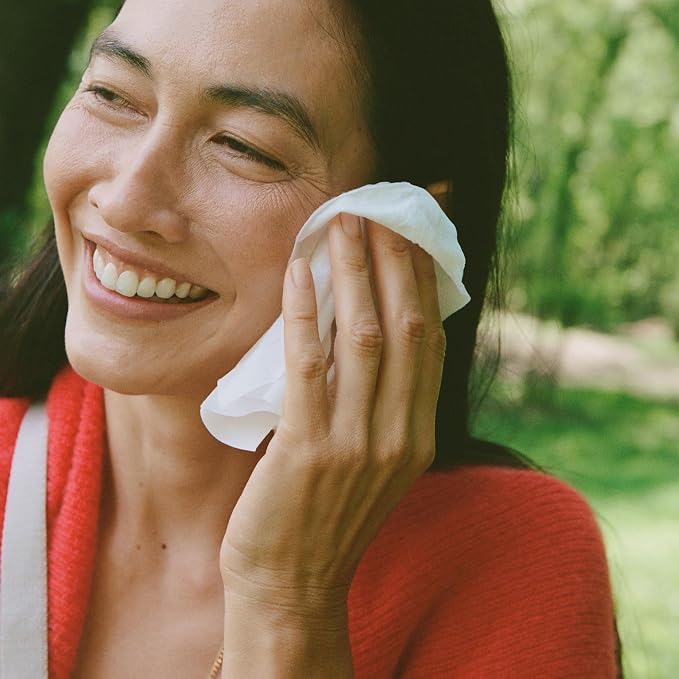 Ursa Major Essential Face Wipes | Natural, Biodegradable, Cruelty-Free | Cleanse - Image 5