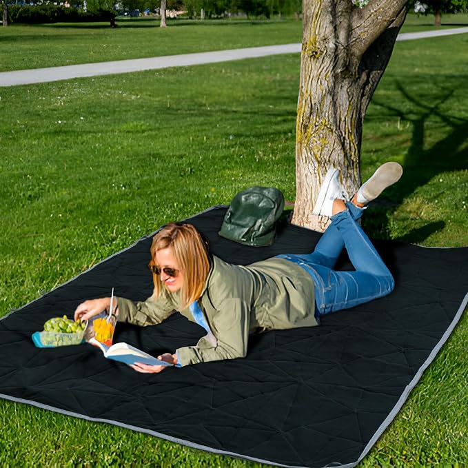 Outdoor Waterproof Blanket, Foldable Fleece Stadium Blanket - Image 6