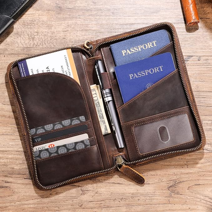 Polare Full Grain Leather Passport Holder - Image 3