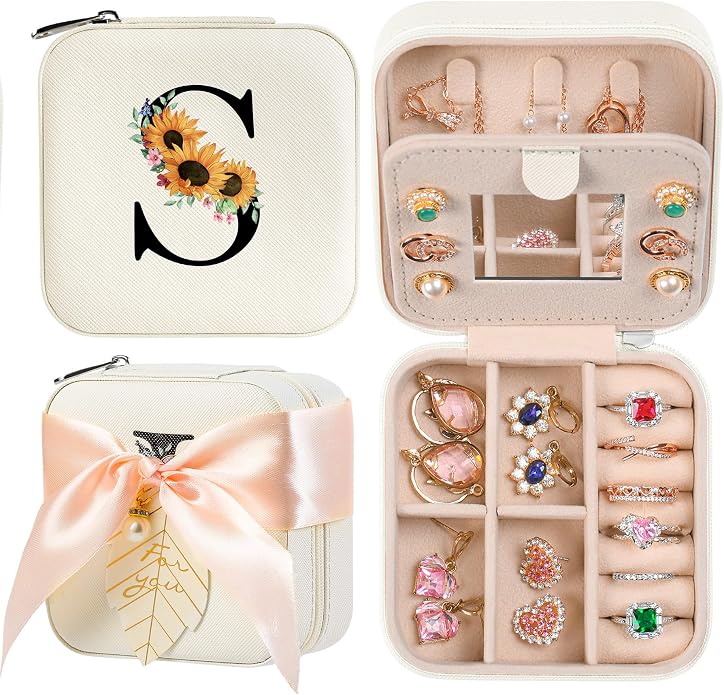 AYGXU Travel Jewelry Box for Women and Girls by AYGXU