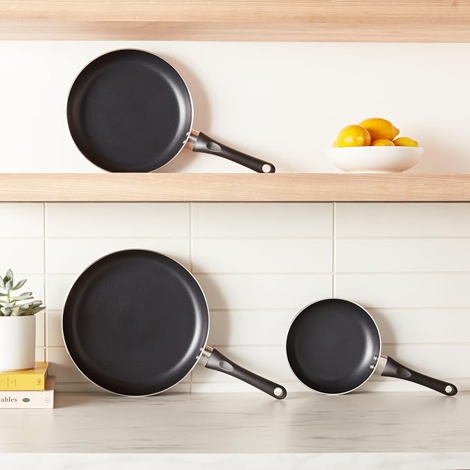 Amazon Basics Non Stick 3-Piece Kitchen Cookware Set, Includes 8-inch, 12-inch - Image 3