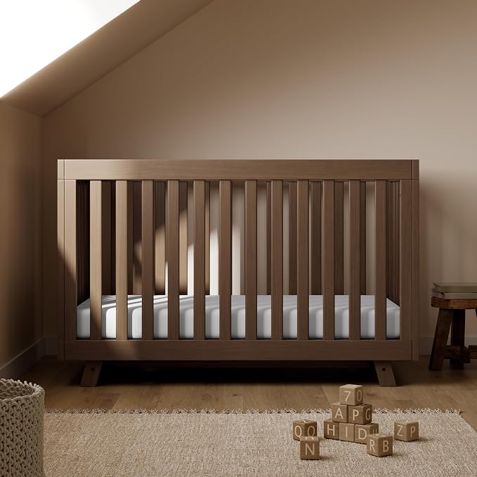 Storkcraft Beckett Grow-with-Me Convertible Crib – GREENGUARD Gold Certified - Image 3