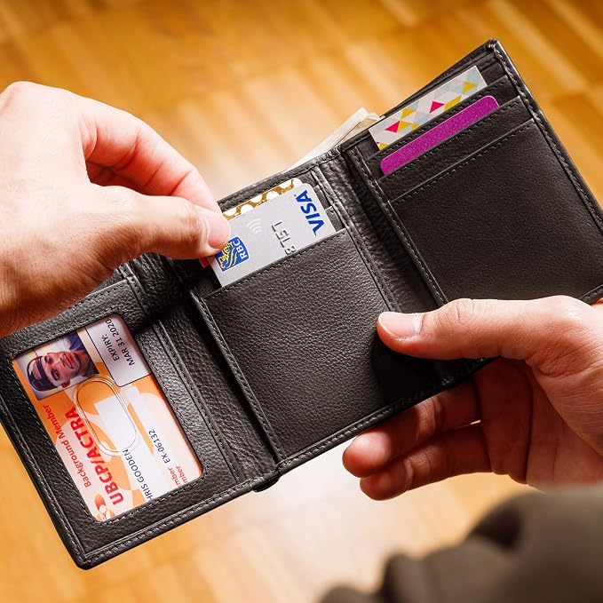 ID Stronghold Men's Leather Trifold Wallet - Image 8