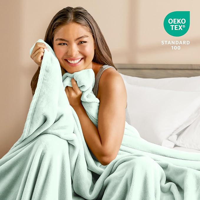 Bare Home Fleece Blanket - Image 3
