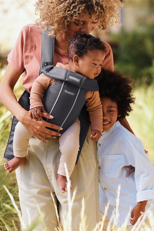 BabyBjörn Baby Carrier Mini, Anthracite, 3D Mesh | Newborn Carrier, Easy-to-Use - Image 10