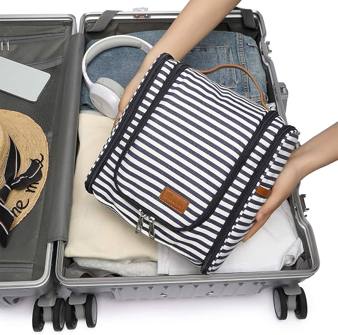 Hanging Travel Toiletry Bag, Large Capacity Cosmetic Travel Toiletry Organizer - Image 9