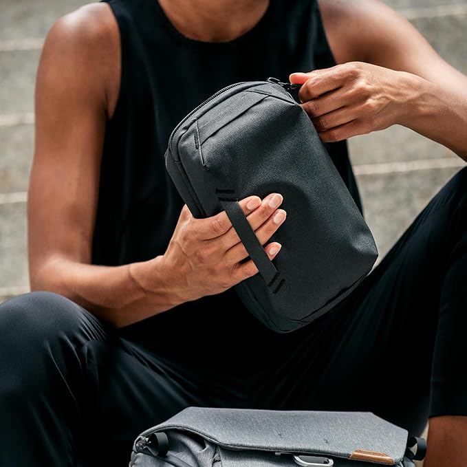 Peak Design Tech Pouch, Electronics Organizer - Image 8
