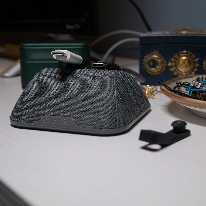 Smartish® Magnetic Cord Holder - Image 8