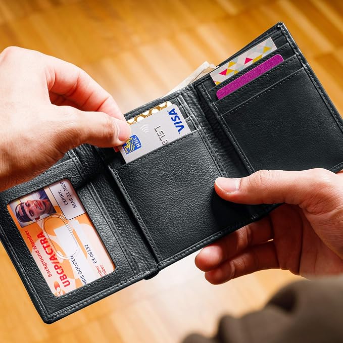 ID Stronghold Men's Leather Trifold Wallet - Image 8