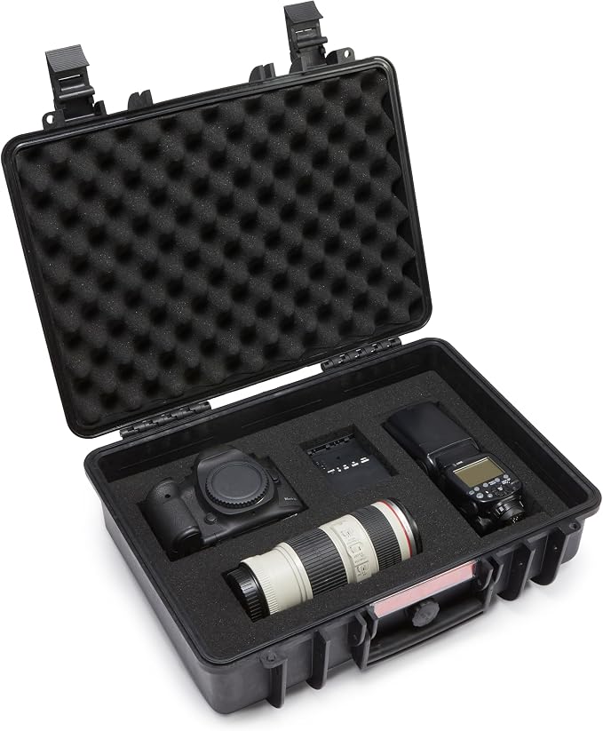 Amazon Basics Hard Camera Case - Image 7