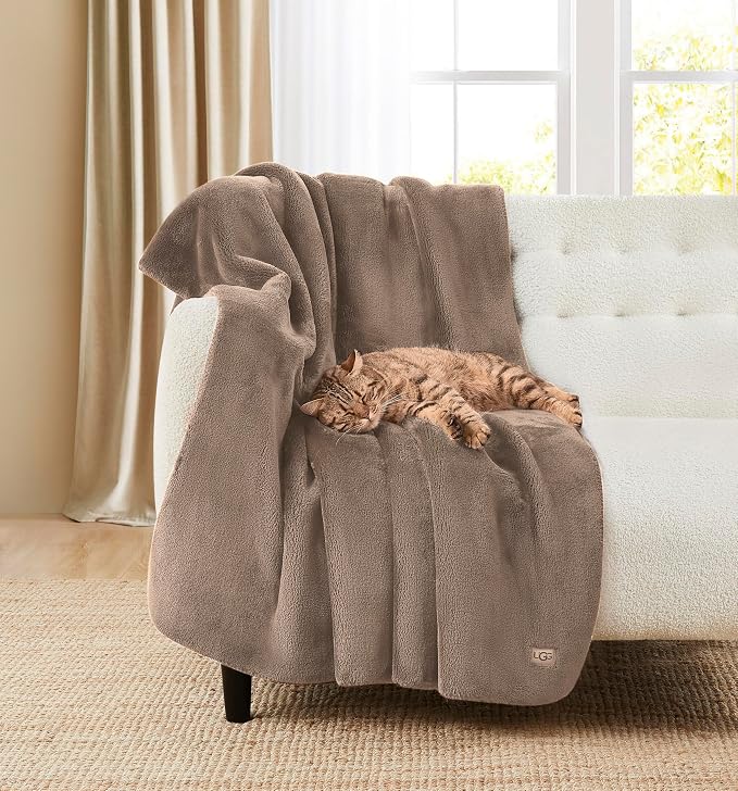 UGG Whitecap Plush Throw Blanket Fleece Lightweight Soft Throw - Image 6