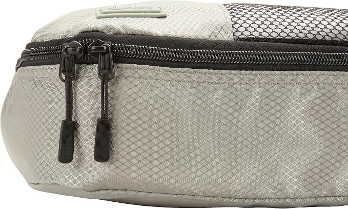 Amazon Basics 4 Piece Packing Cubes - Image 4