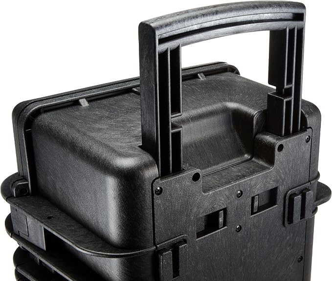 Amazon Basics Hard Camera Case - Image 8