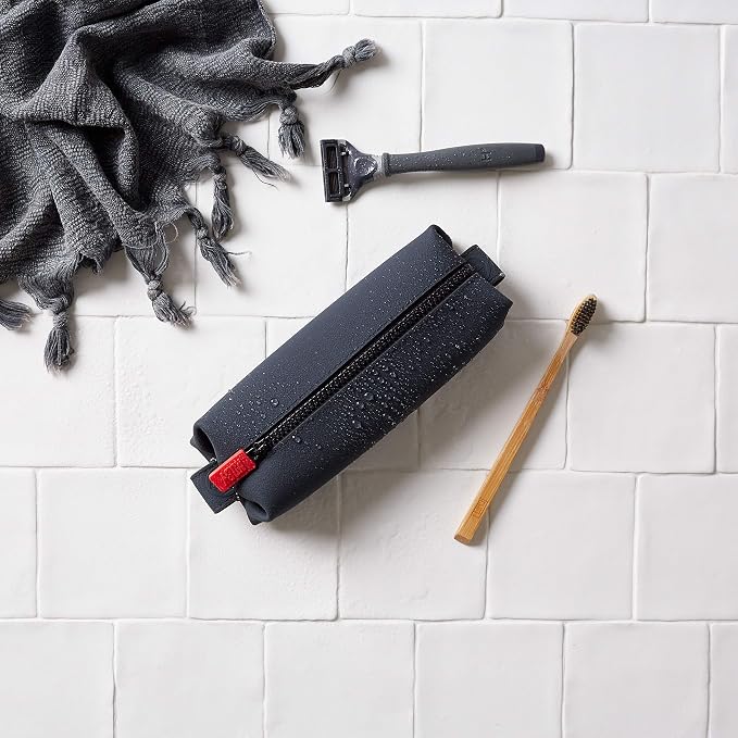 TOOLETRIES The Koby Mini Dopp Bag - Image 9