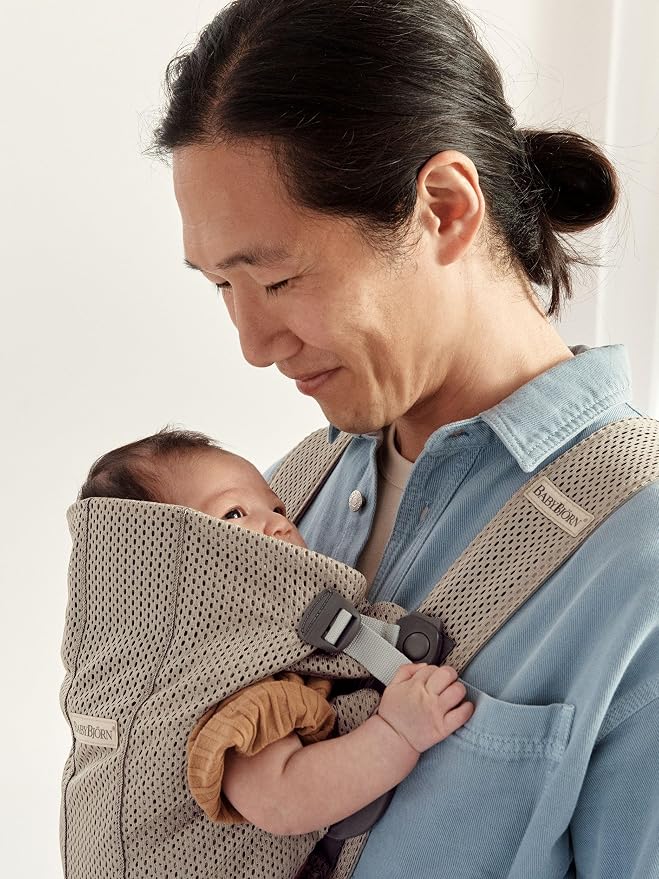 BabyBjörn Baby Carrier Mini, 3D Mesh Newborn Carrier, Easy-to-Use - Image 4