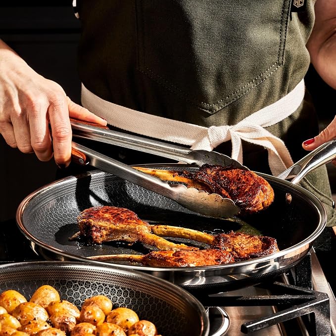 HexClad Hybrid Nonstick 10-Inch Frying Pan, Stay-Cool Handle, - Image 2